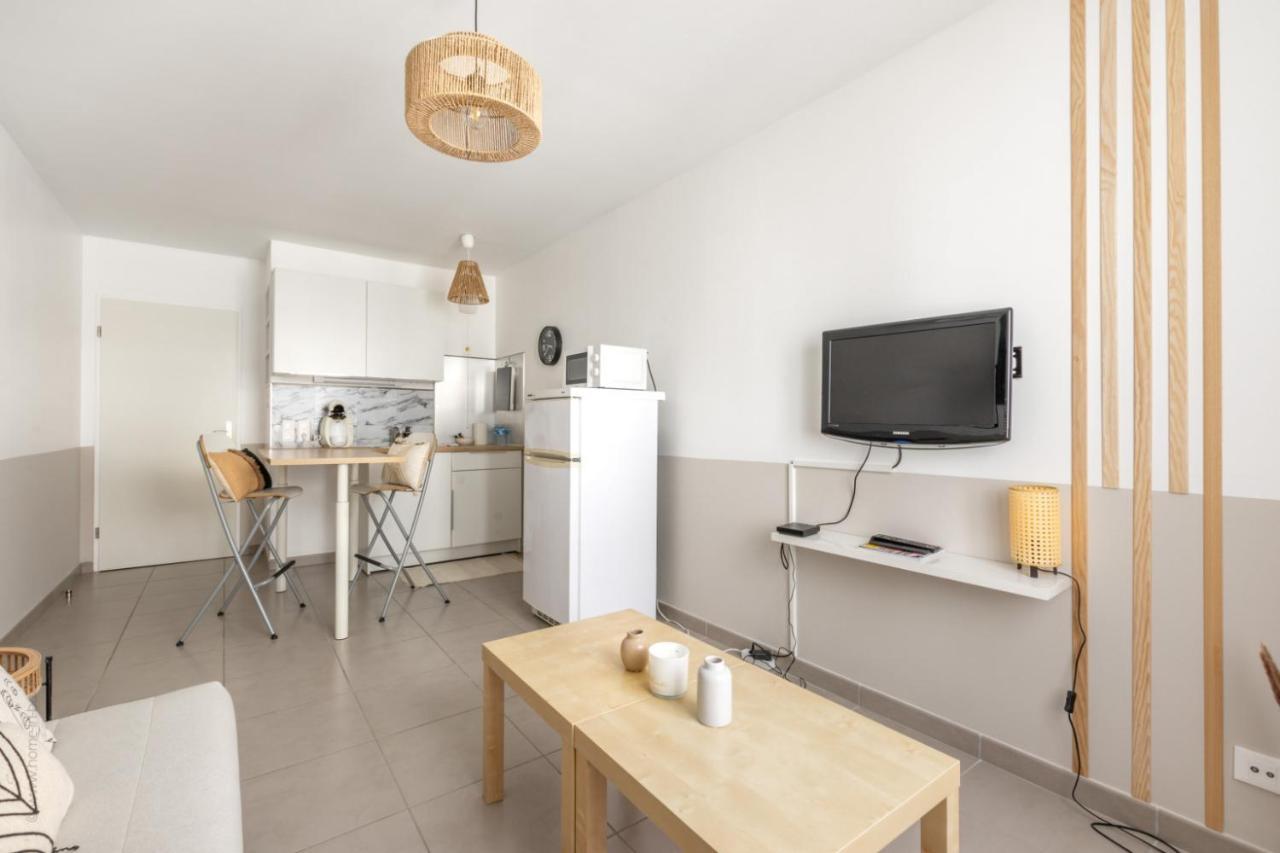 Sweet Studio By Plaza Apartment Chessy  Bagian luar foto