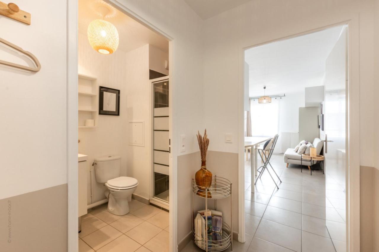 Sweet Studio By Plaza Apartment Chessy  Bagian luar foto