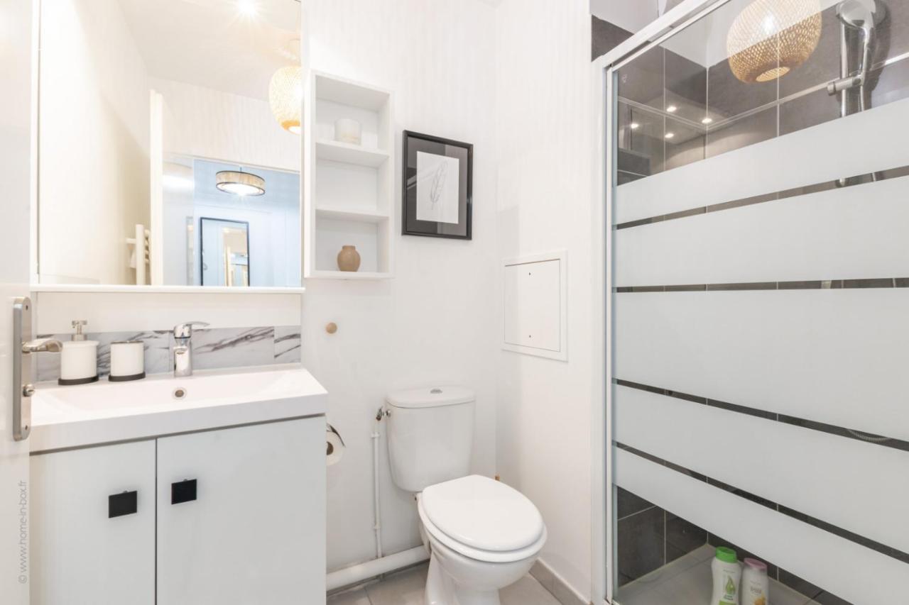 Sweet Studio By Plaza Apartment Chessy  Bagian luar foto