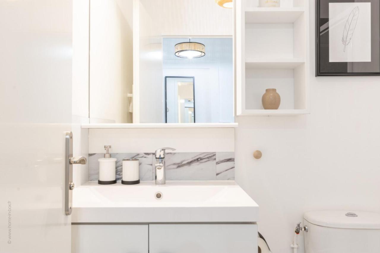Sweet Studio By Plaza Apartment Chessy  Bagian luar foto